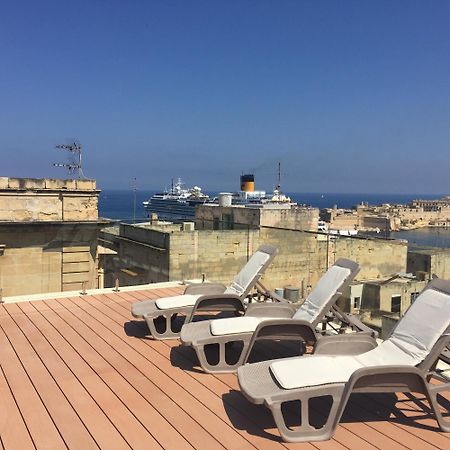 Valletta Luxe 3-Bedroom Duplex Penthouse With Sea View Terrace And Jacuzzi Ngoại thất bức ảnh