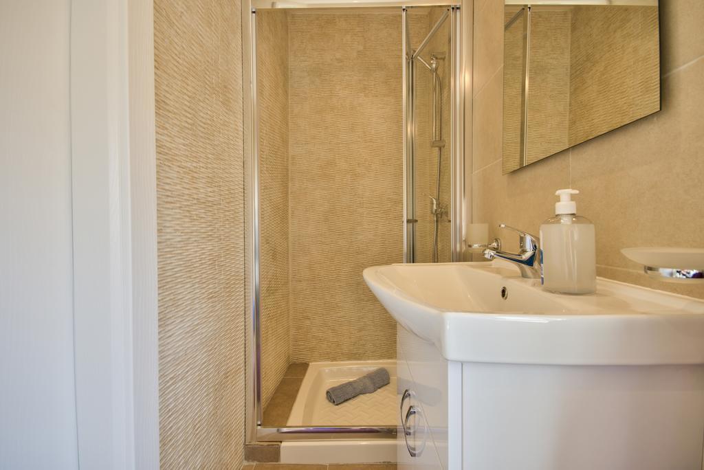 Valletta Luxe 3-Bedroom Duplex Penthouse With Sea View Terrace And Jacuzzi Ngoại thất bức ảnh