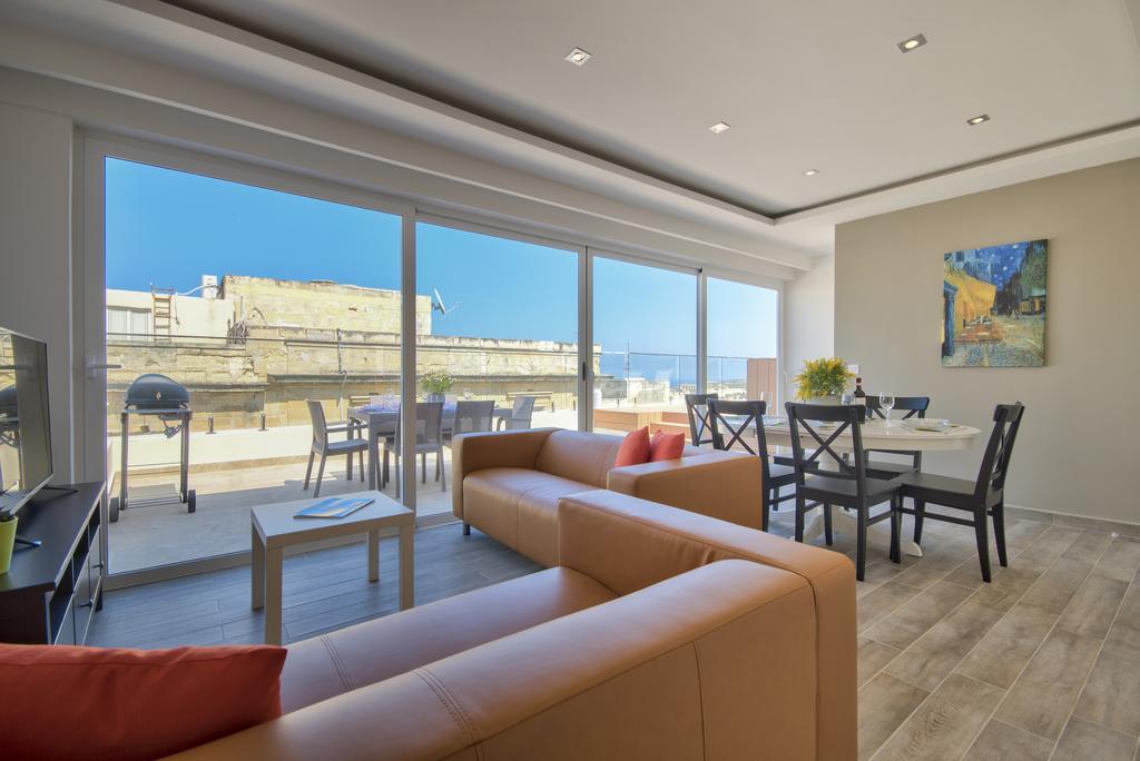 Valletta Luxe 3-Bedroom Duplex Penthouse With Sea View Terrace And Jacuzzi Ngoại thất bức ảnh